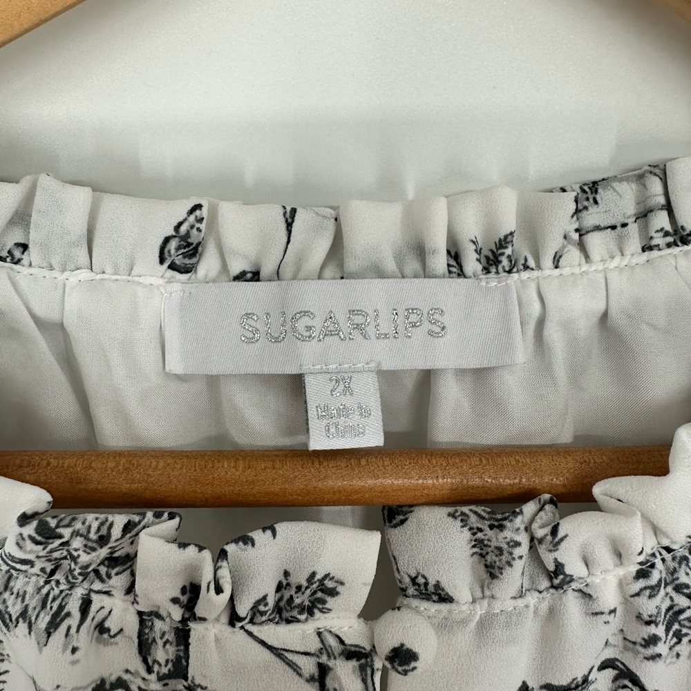 Sugarlips Renzo Toile Ruffle Blouse Short Flutter Sleeves size 2X Keyhole V Neck - Picture 10 of 11